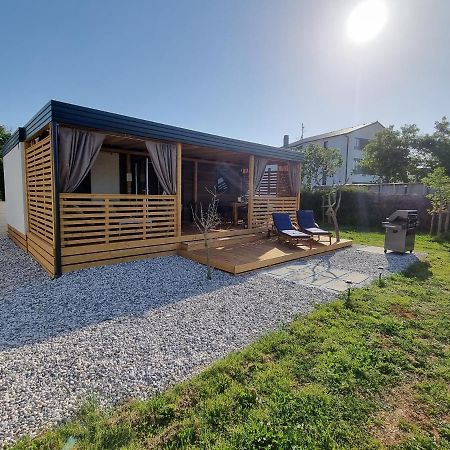 Mobilehome Elena Premium With Pool, Istria Банджоле Экстерьер фото
