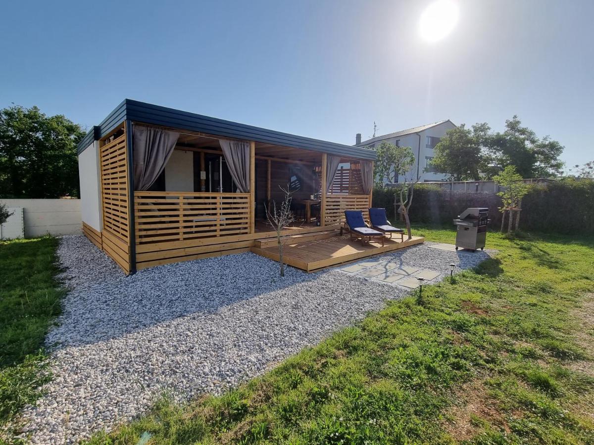 Mobilehome Elena Premium With Pool, Istria Банджоле Экстерьер фото