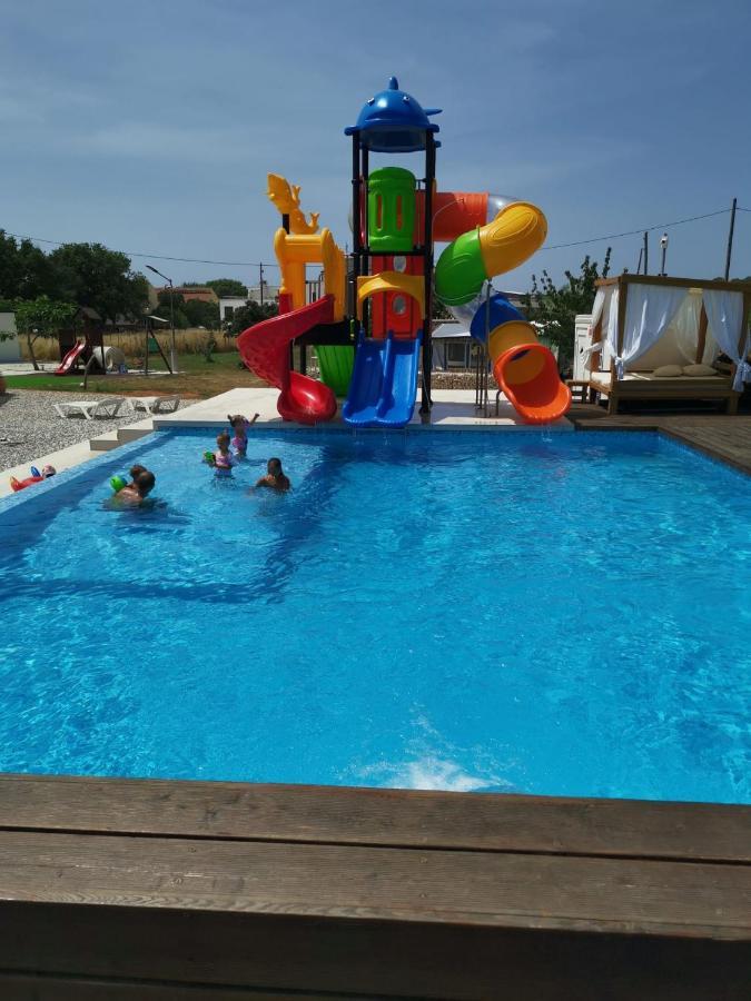 Mobilehome Elena Premium With Pool, Istria Банджоле Экстерьер фото