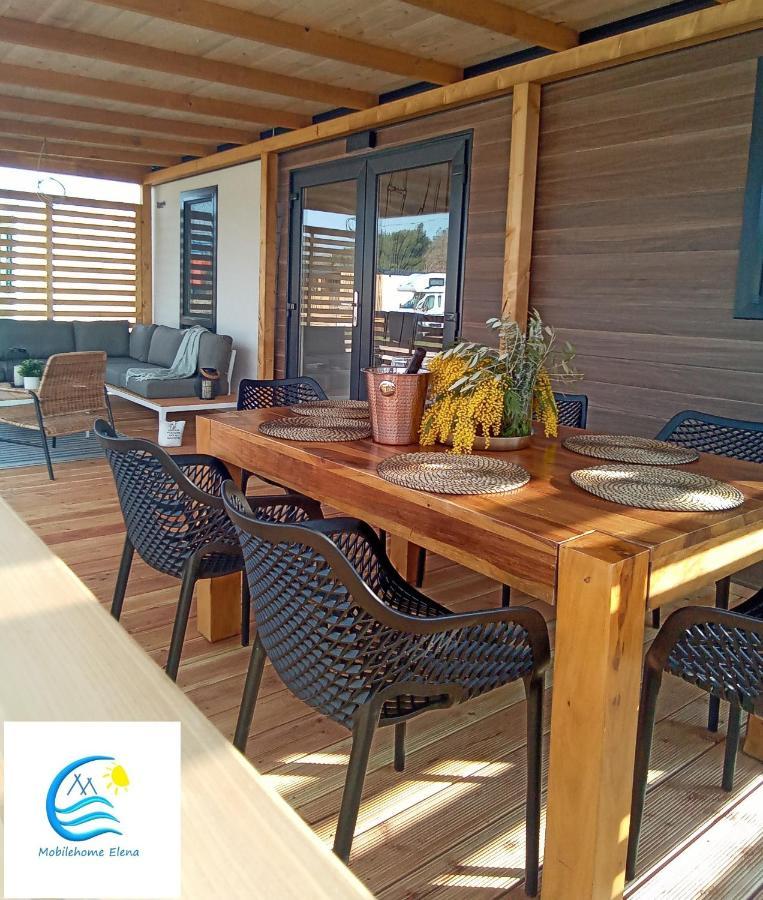 Mobilehome Elena Premium With Pool, Istria Банджоле Экстерьер фото