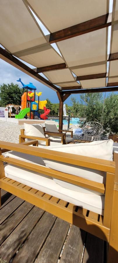Mobilehome Elena Premium With Pool, Istria Банджоле Экстерьер фото