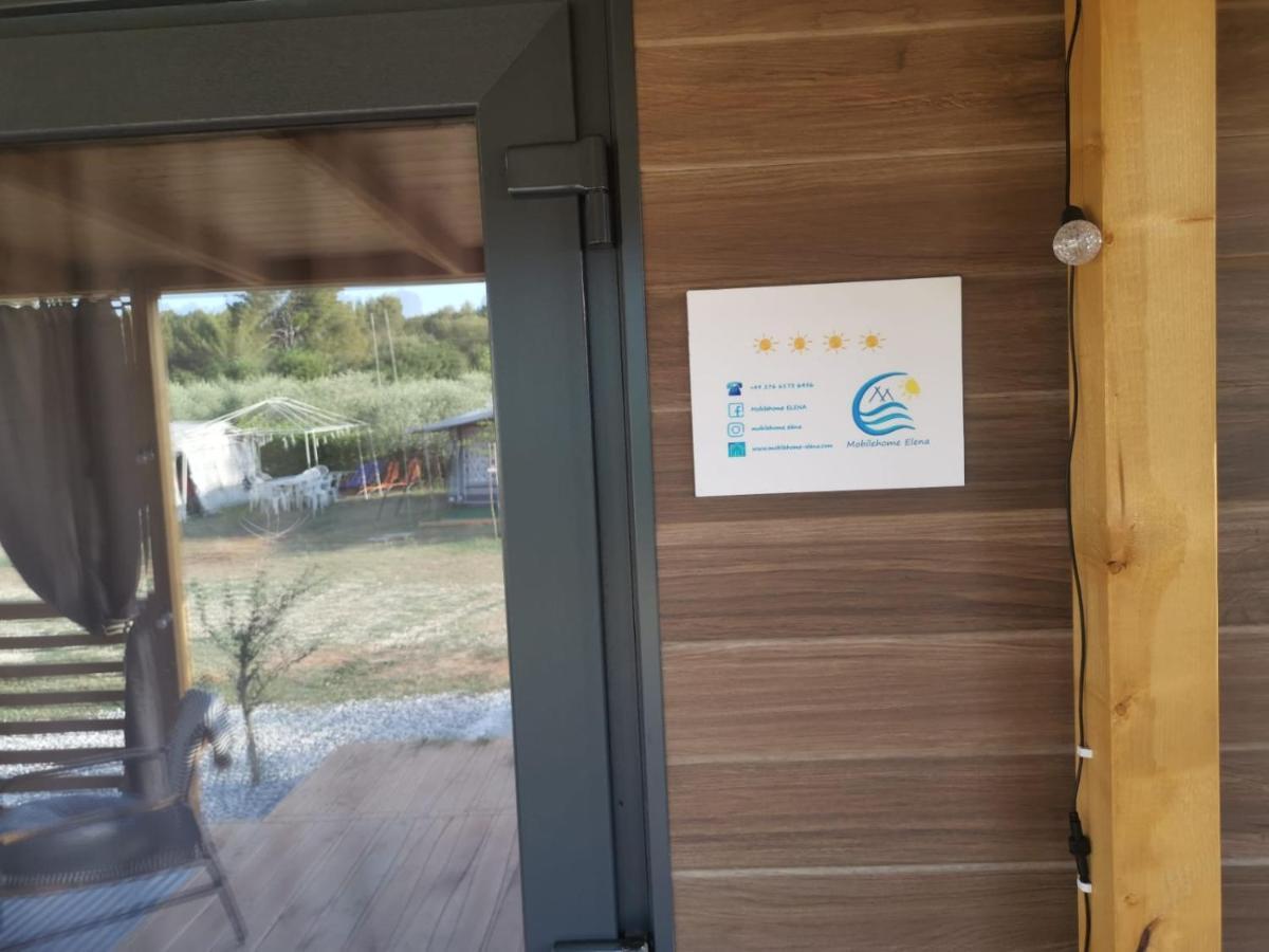 Mobilehome Elena Premium With Pool, Istria Банджоле Экстерьер фото