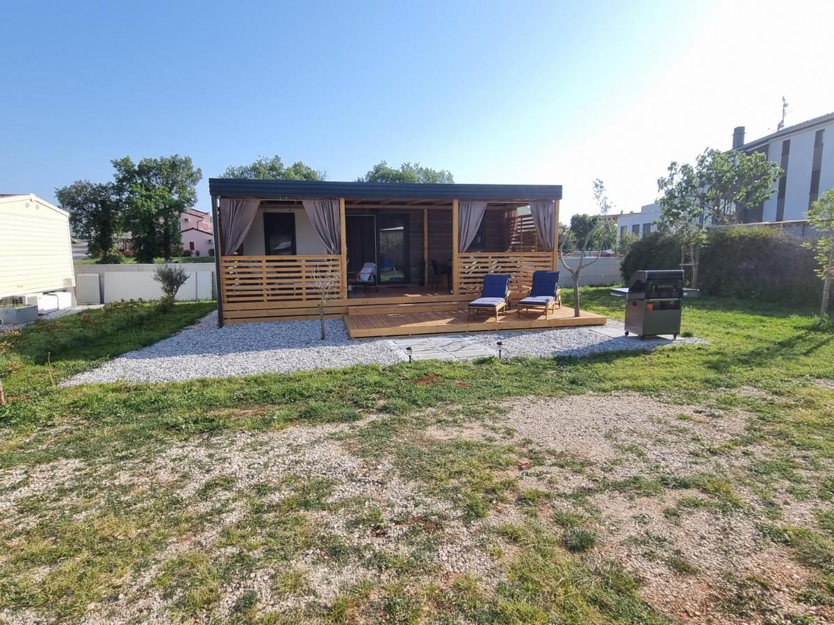 Mobilehome Elena Premium With Pool, Istria Банджоле Экстерьер фото